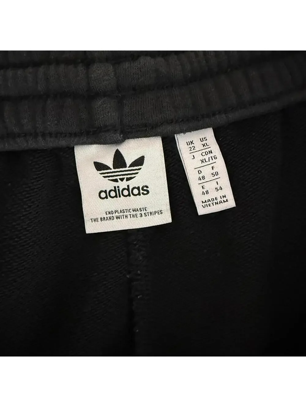 Adidas Men's XL Black Fleece Athletic Running Shorts